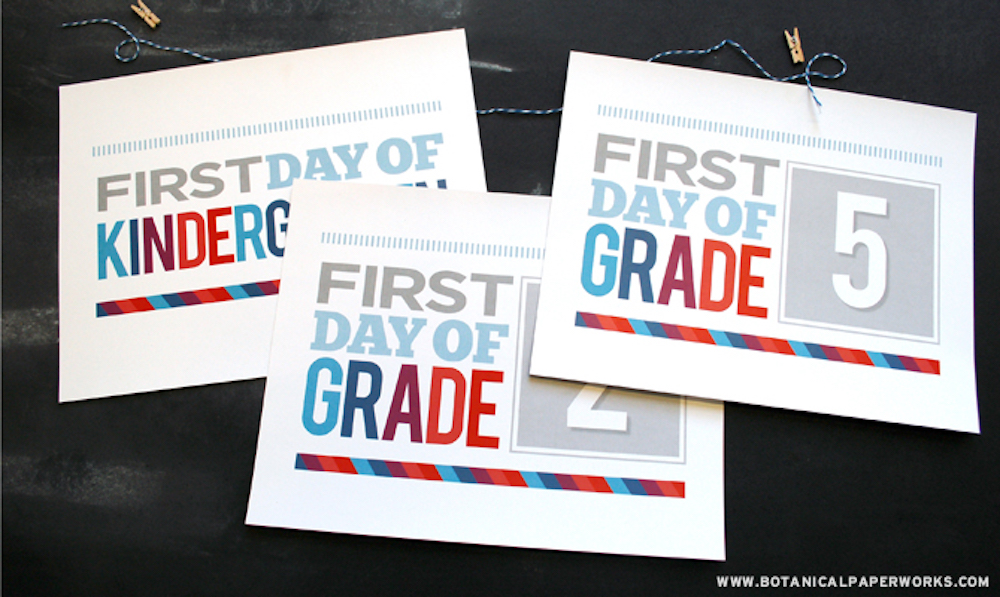 {free printable} First Day of School Signs