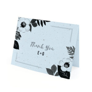 Elegant with a natural and organic feeling, these sophisticated Black & White Blooms Plantable Thank You Cards are a beautiful way to show gratitude without producing waste.