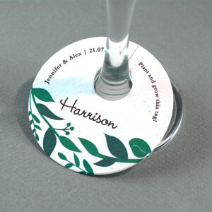 With elegant greenery details featured on eco-friendly seed paper, these Classic Greenery Plantable Wine Glass Tags will add natural details to your tablescapes.