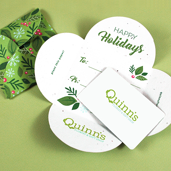 Dress up and protect gift cards with these Plantable Holiday Petal Gift Card Holders that open up like a blooming flower and grow real flowers!