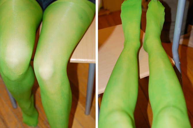 Make these green legs for costumes and see other Halloween upcycle crafts.